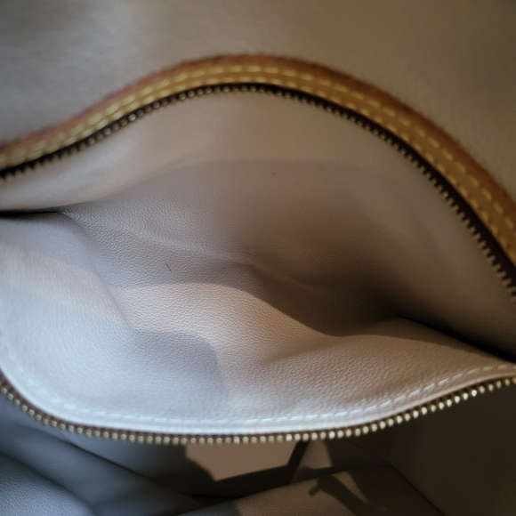 Louis Vuitton Monogram Bucket 27 GM Shoulder Bag.. Authentic,,w/COA... - Picture 13 of 16